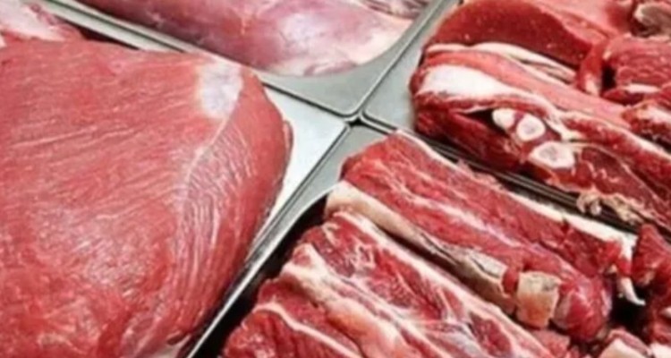 قیمت گوشت قرمز در بازار منطقی نیست