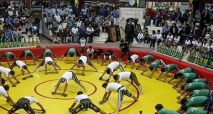 ضرورت توجه ویژه به ورزش‌های زورخانه‌ای در کرمانشاه