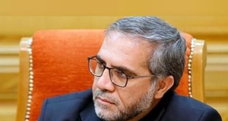 محکم کنار سوریه ایستاده‌ایم