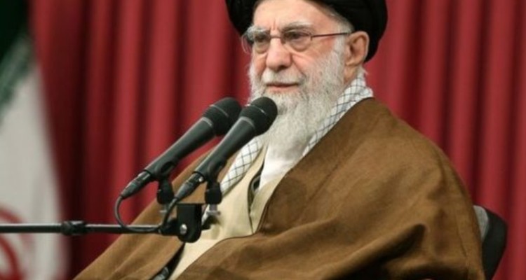 تصور دشمن بر پایان مقاومت اشتباه است