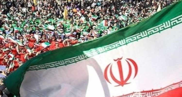 هوشیاری ملت کلید فتح قله‌های پیشرفت‌ انقلاب