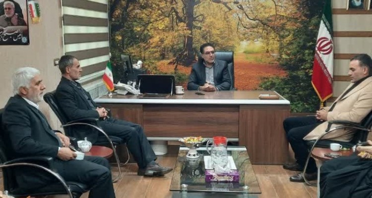 راه اندازی بازارچه تنظيم بازار نوروزی و ماه مبارک رمضان در دستور کار شهردار قرار گیرد.