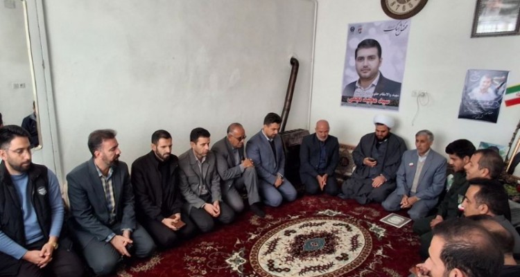 دیدار با خانواده شهدا