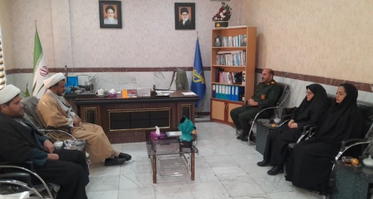 دیدار رئیس اداره تبلیغات اسلامی شهرستان با فرمانده سپاه صحنه   