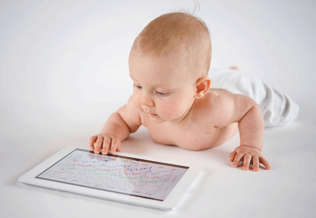  کودک شما هم اعتیاد به تبلت دارد؟ 