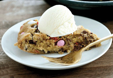  طرز تهیه کیک اسمارتیز شکلاتی کیک مورد علاقه بچه ها 