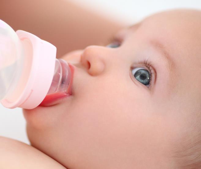  زمان و چگونگی از شیر گرفتن کودک 