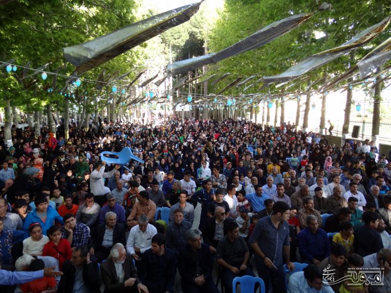  مراسم جشن نیمه شعبان درصحنه برگزار شد