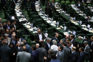 تکلیف عضویت ۳ نماینده کرمانشاه در کمیسیون های مجلس دهم مشخص شد تکلیف عضویت ۳ نماینده کرمانشاه در کمیسیون های مجلس دهم مشخص شد
