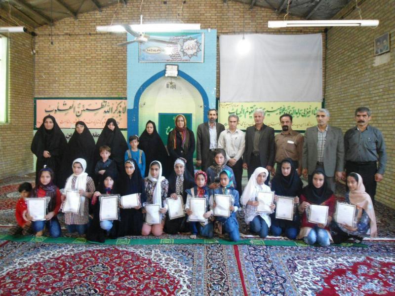 مراسم تجلیل از 40 ورزشکاران مدال آور صحنه ای انجام شد + تصویر