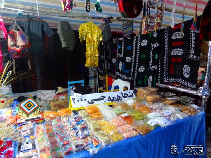 همزمان با آغاز ماه مبارک رمضان، بازارچه ضیافت آسمانی در صحنه برپا شد