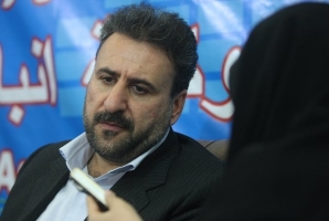	دفتر آقای نوبخت تاکنون بودجه ای به حوادث غیر مترقبه نداده است/ پیگیری خسارت آتش سوزی مزارع گندم اسلام آبادغرب در سفر رئیس جمهور 