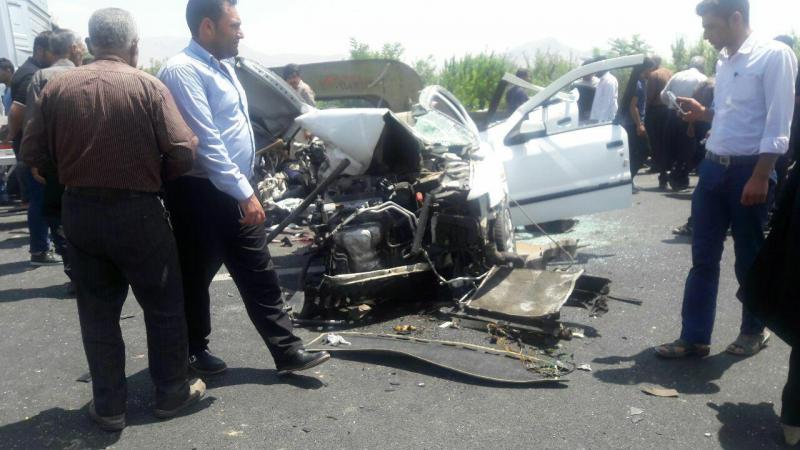 4 کشته و زخمی در تصادف خونین خودروی سمند با یک دستگاه تریلر 4 کشته و زخمی در تصادف خونین خودروی سمند با یک دستگاه تریلر