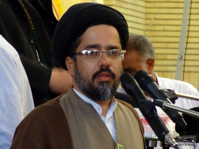 دشمنان با ابزار ماهواره به دنبال فروپاشی خانواده های ما هستند