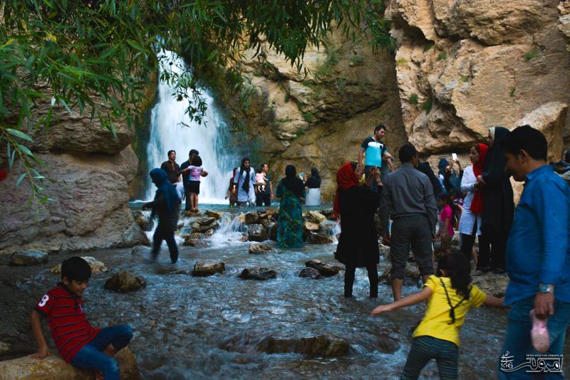 بیش از 6 هزار نفر گردشگر، میهمان و مسافر از مکان های تفریحی و دربند صحنه بازدید کردند +تصویر
