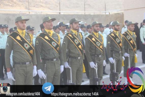 	صبحگاه مشترک نیروهای نظامی و انتظامی سرپل ذهاب به مناسبت هفته ناجا 