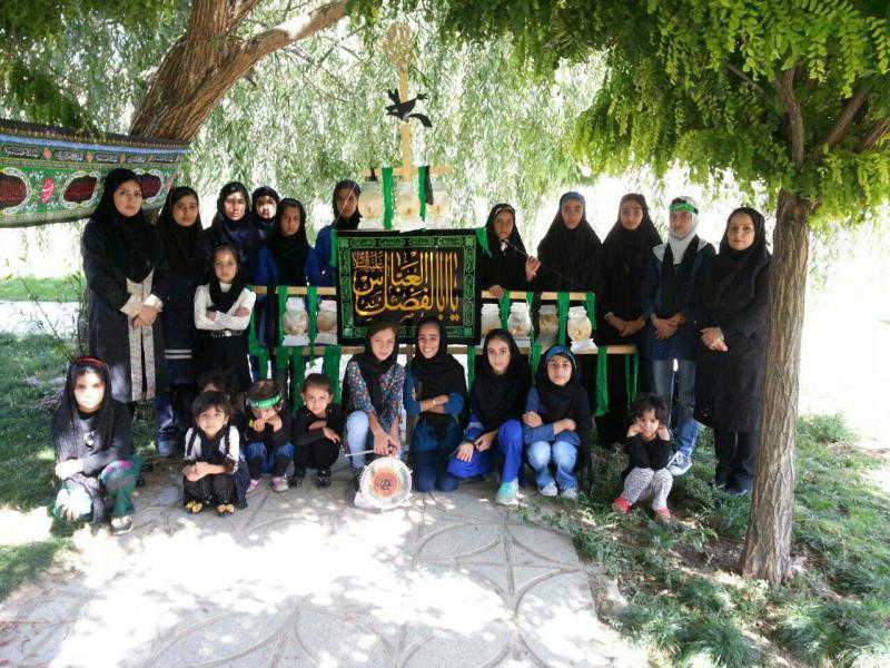 هیئت عزاداران کودکان حسینی در صحنه به استقبال محرم رفت 