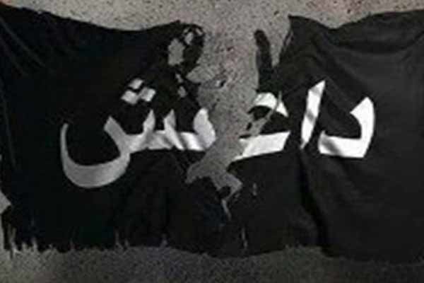 داعش ۳۶ غیر نظامی را در افغانستان تیرباران کرد