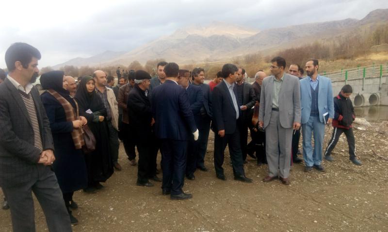 جمعی از مسئولین شهرستان صحنه از روستاهای تابعه بازدید کردند