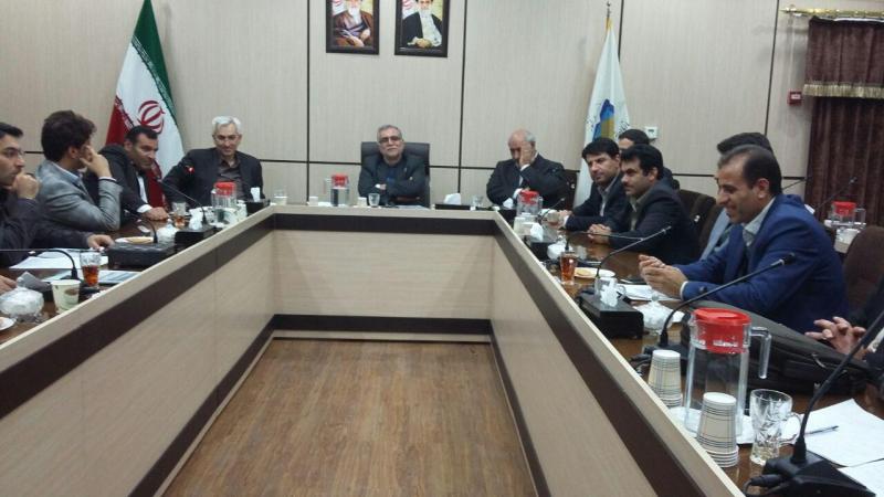 جلسه پیگیری مشکلات شهرداری های شرق استان کرمانشاه برگزار شد + تصویر