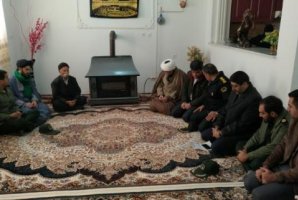 	دیدار با خانواده معظم شهدای شهرستان دالاهو +تصاویر 