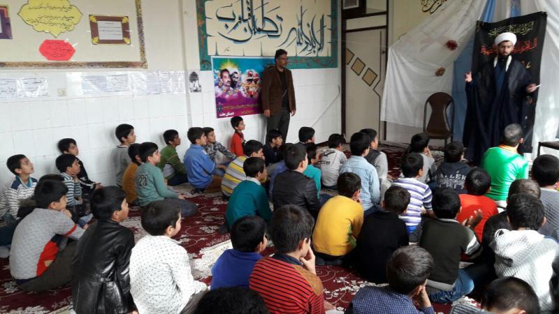 مراسم سالروز شهادت حضرت فاطمه(س) در مدرسه خلیج فارس برگزار شد