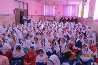 گفتمان دینی دانش آموزی با موضوع اقتصاد مقاومتی در صحنه انجام شد گفتمان دینی دانش آموزی با موضوع اقتصاد مقاومتی در صحنه انجام شد