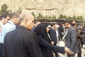 	سفر معاون رئیس جمهور به کرمانشاه/ بازدید از مجموعه تاریخی بیستون 