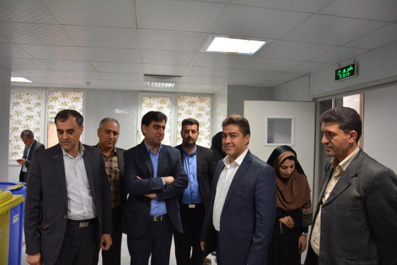 فرماندار شهرستان صحنه از بیمارستان معاون بازدید کرد