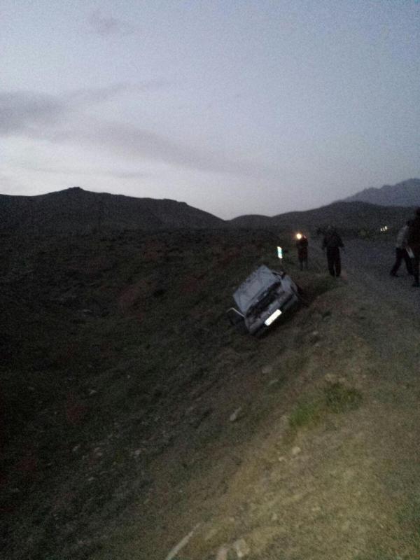 باز شدن ناگهانی درب موتور خودرو پژو در صحنه حادثه ساز شد + تصویر
