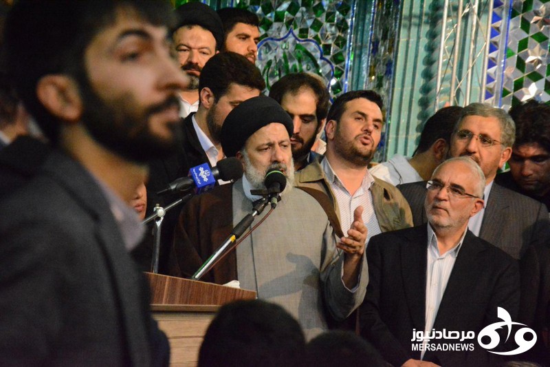 	وضع موجود کشور با امکاناتی که داریم همخوانی ندارد/ مردم دولتی می خواهند که دولتمردانشان کاسب و تاجر نباشند 
