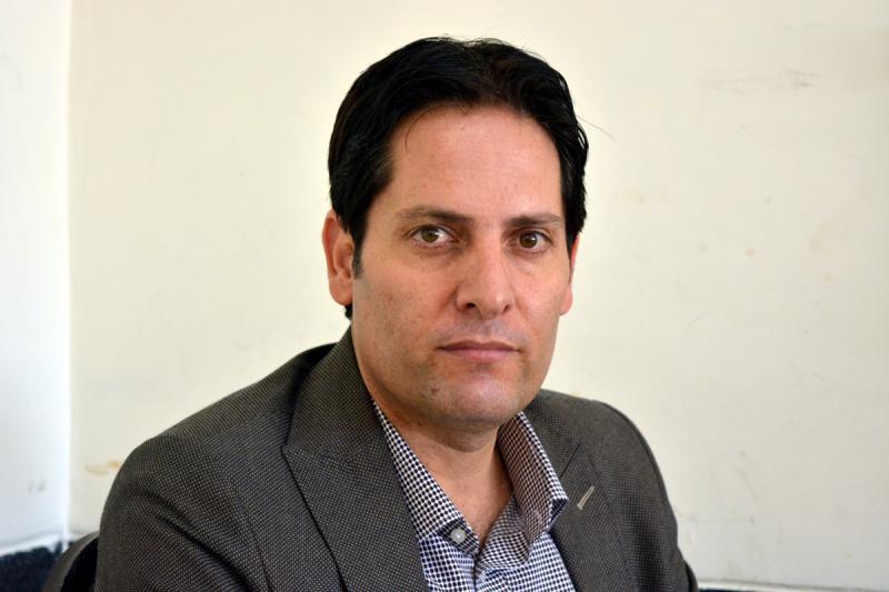 آسیب های مادران خود کم بین را بدانید