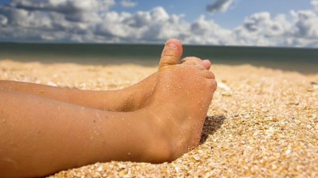  "برنزه شدن" نشانه آسیب پوستی است