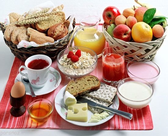 بهترین غذاها و تنقلات سالم برای یک سفر تابستانی