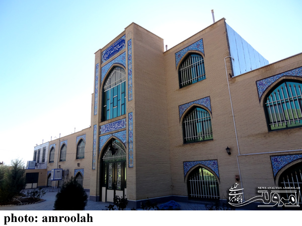 تقدیر از استاد حوزه علمیه خواهران شهرستان صحنه 