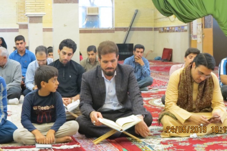 محفل انس با قرآن کریم در مسجد امام حسین (ع) صحنه برگزار شد