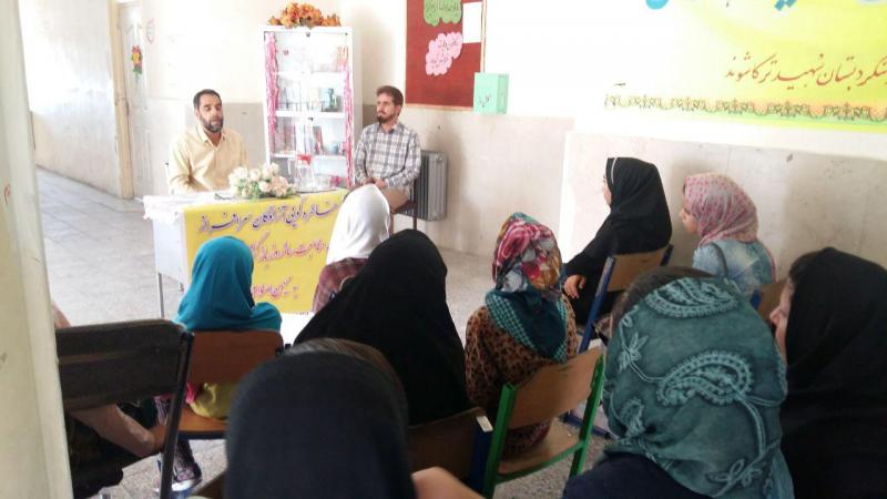 برنامه ی خاطره گویی آزادگان سرافراز به مناسبت بازگشت اسراء به کشور در صحنه انجام شد + تصویر