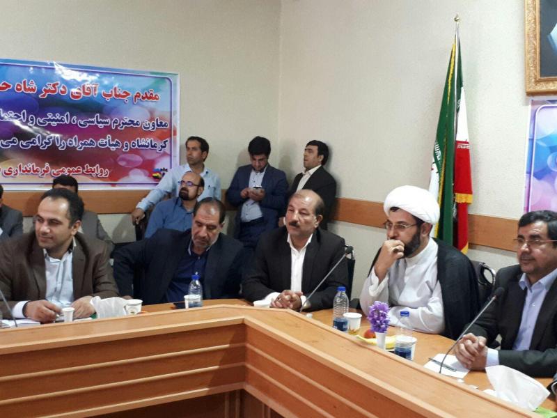 نورالدین فرزادی پور به عنوان سرپرست جدید فرمانداری شهرستان صحنه منصوب شد + تصویر