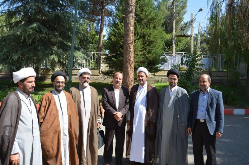 حضور جوانان در مجالس دینی نقشه های دشمنان را خنثی می کند