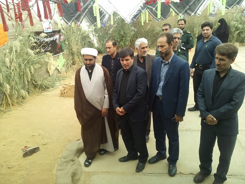 نمایشگاه بصیرت حسینی در حوزه مقاومت بسیج فاطمه الزهرا س ناحیه صحنه افتتاح شد
