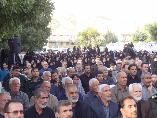 مراسم یادواره آبرو محله شهید صادق میرزایی در شهر صحنه برگزار شد