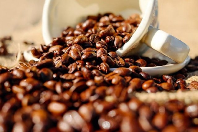  قهوه طول عمر مبتلایان به بیماری مزمن کلیوی را افزایش می‌دهد