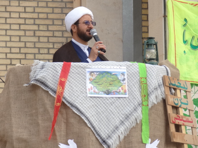 بسیج یک حرکت مجاهدانه عمومی است