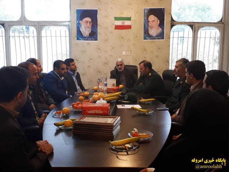 فرمانده ناحیه سپاه شهرستان صحنه با اعضاء شورای شهر صحنه دیدار کرد