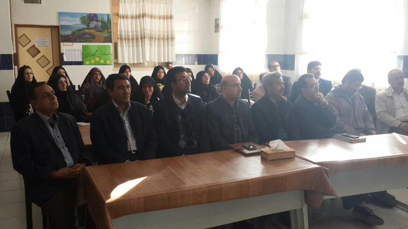 جلسه تعالی مدیریت مدیران سطح 2 شرق استان کرمانشاه در صحنه برگزار شد + تصویر