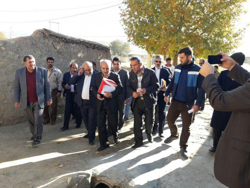 جمعی از مسئولین ادارات از روستاهای بخش مرکزی بازدید کردند + تصویر