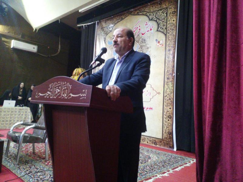 افراد نباید تحت تاثیر امواج منفی رسانه های غربی قرار گیرند