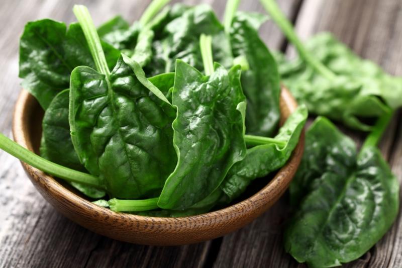 چرا همیشه در فریزر اسفناج یخ زده داشته باشیم؟