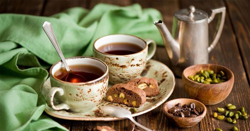 چگونه با کمک چای وزنمان را کم کنیم؟