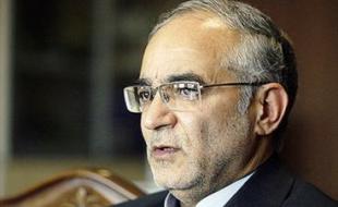 رحمانی فضلی ۳ روز با زن و بچه‌اش زیر چادر بخوابد!/ خبری از امهال وام‌های زلزله‌زدگان نیست 